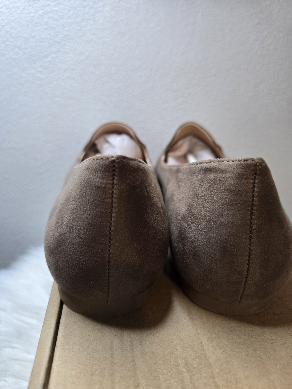 Journee Collection Mindee Taupe Braided Pointed-Toe Suede Flats Sz 7.5 New - Picture 7 of 8
